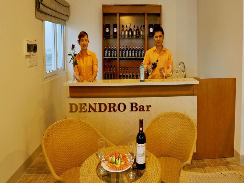 Dendro Beachfront Hotel Nha Trang Exteriör bild